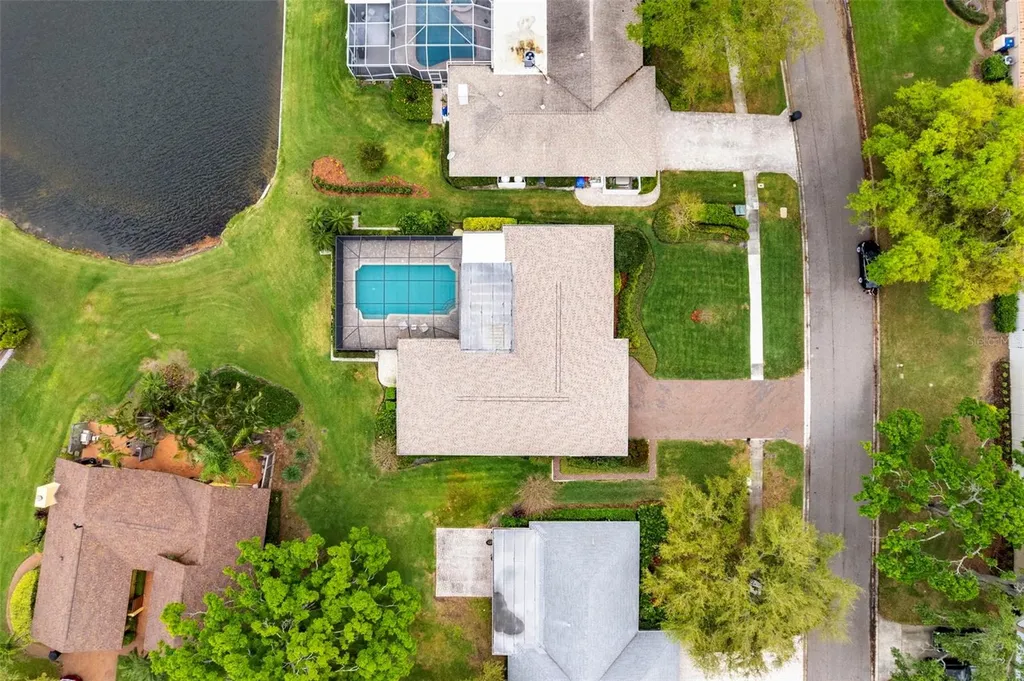 511 Riviera Bay Drive NE St Petersburg FL 33702
