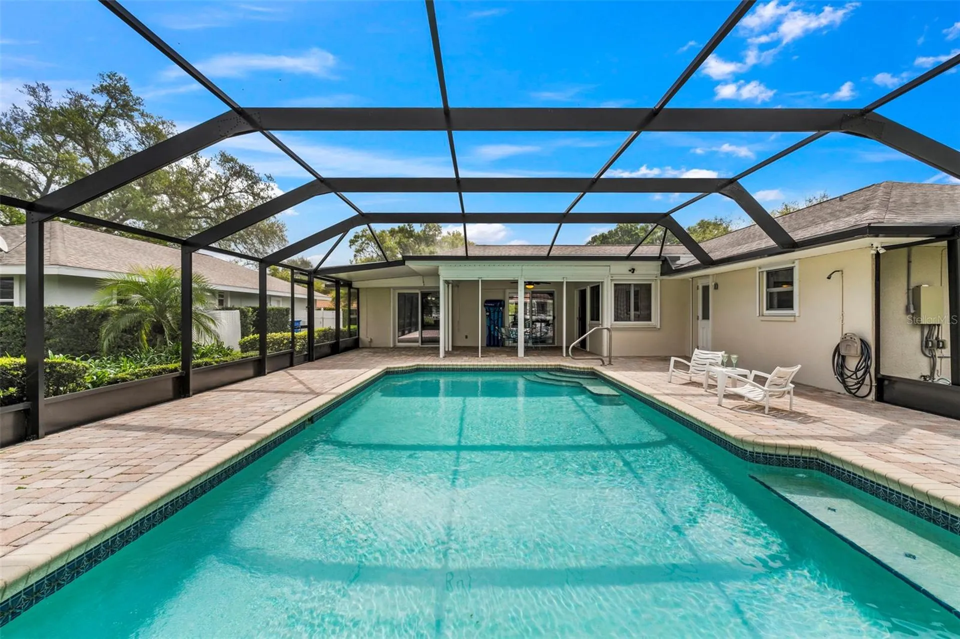 511 Riviera Bay Drive NE St Petersburg FL 33702