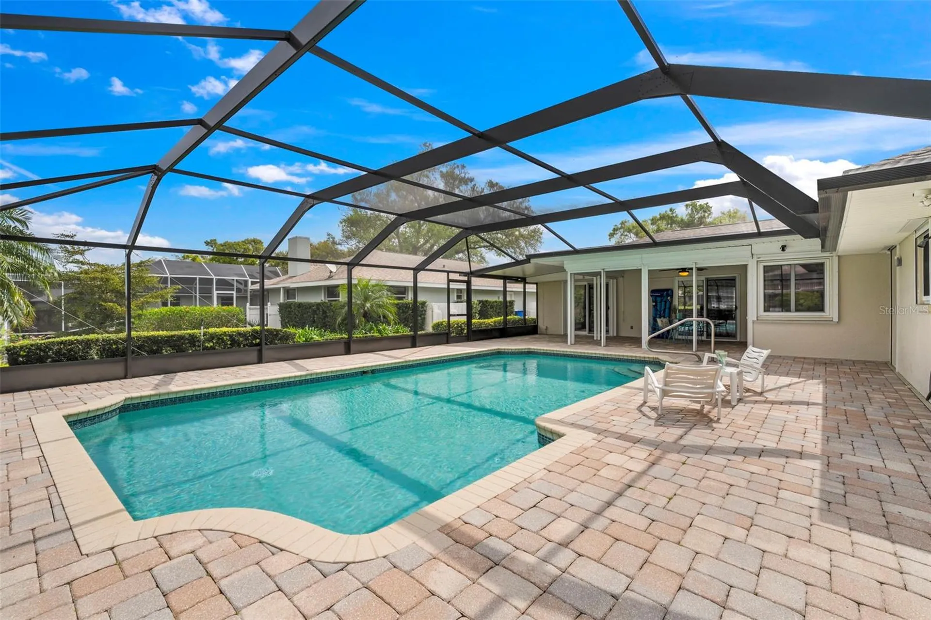 511 Riviera Bay Drive NE St Petersburg FL 33702