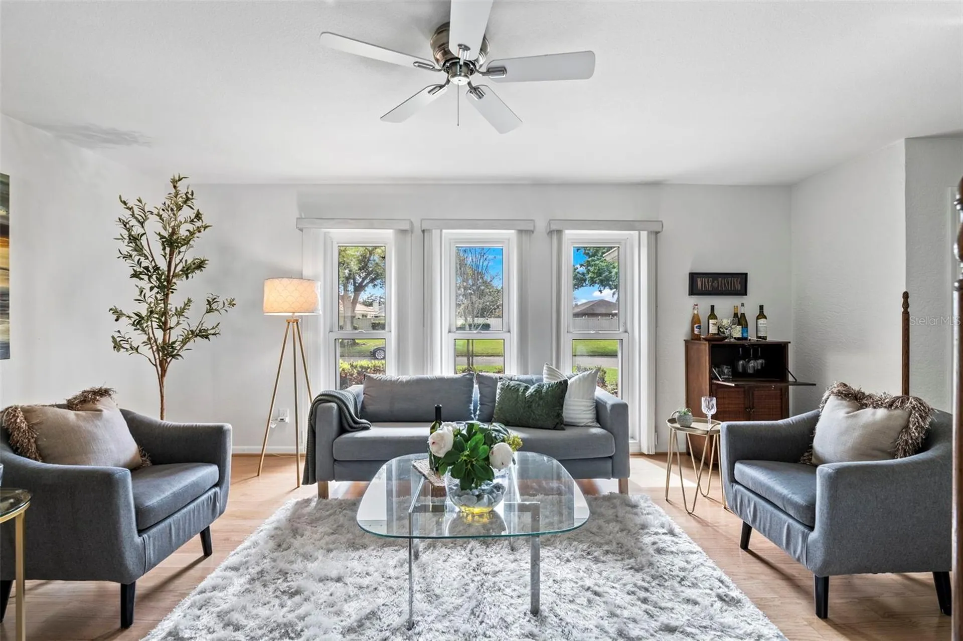 511 Riviera Bay Drive NE St Petersburg FL 33702