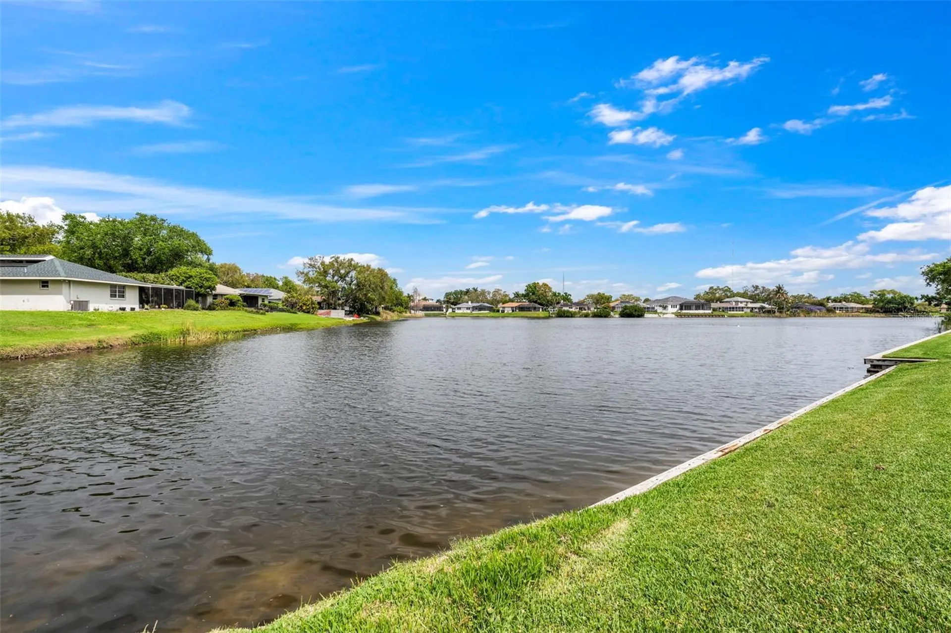 511 Riviera Bay Drive NE St Petersburg FL 33702