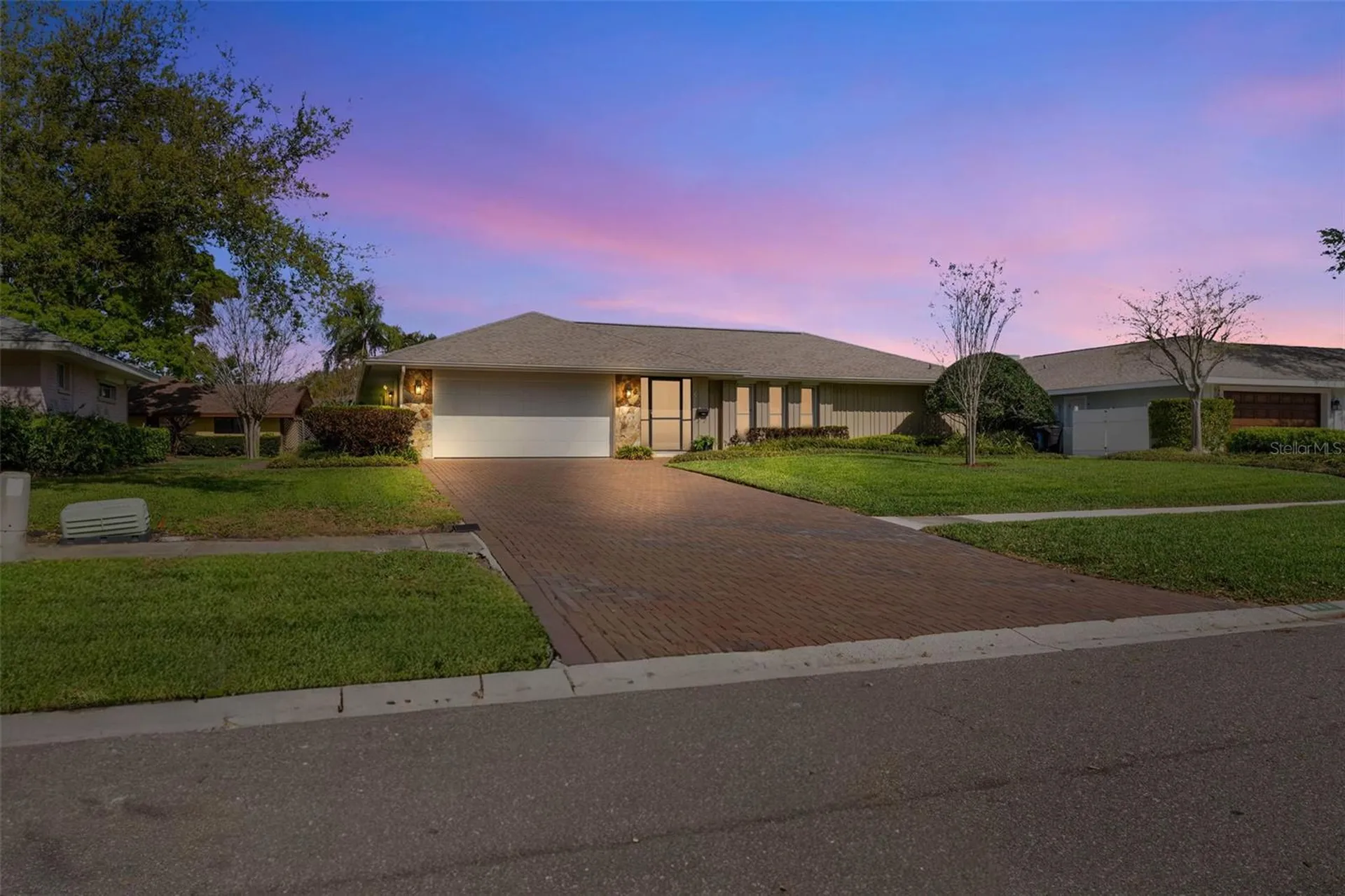 511 Riviera Bay Drive NE St Petersburg FL 33702