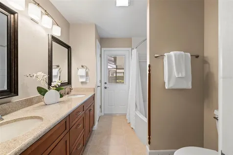 511 Riviera Bay Drive NE St Petersburg FL 33702