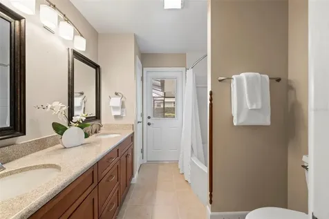 511 Riviera Bay Drive NE St Petersburg FL 33702