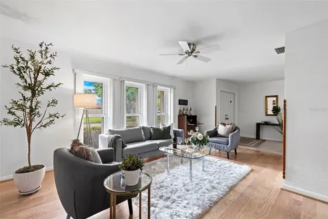 511 Riviera Bay Drive NE St Petersburg FL 33702