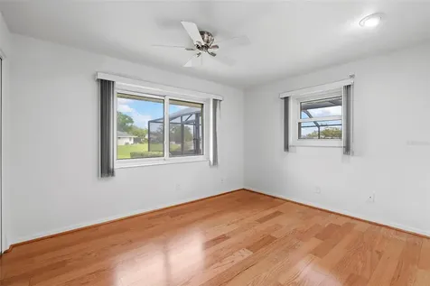 511 Riviera Bay Drive NE St Petersburg FL 33702