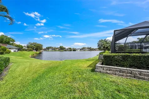 511 Riviera Bay Drive NE St Petersburg FL 33702