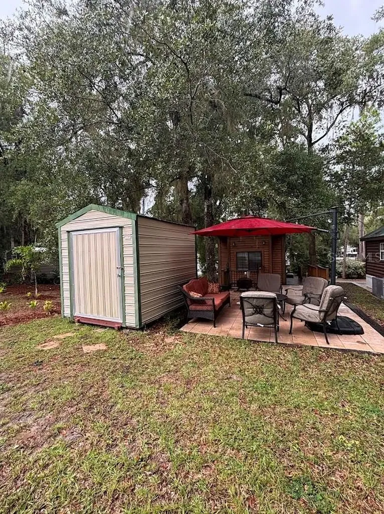 25246 NE 143rd Street Salt Springs FL 32134