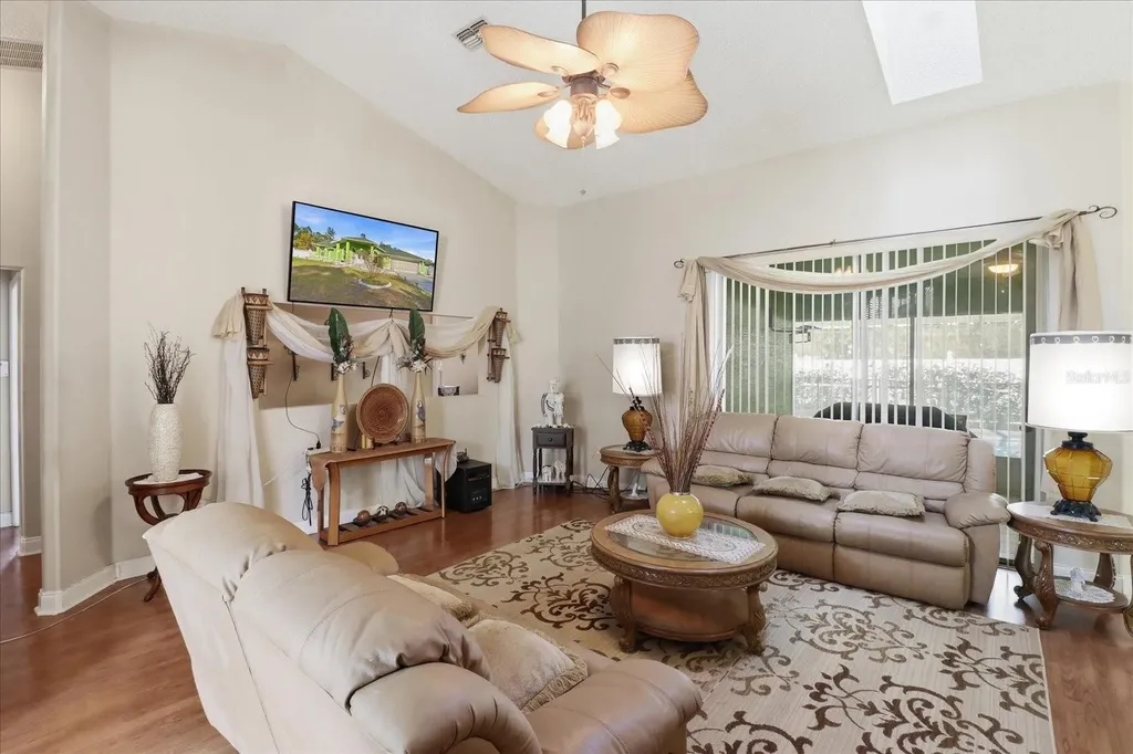 13061 SW 77th Avenue Ocala FL 34473