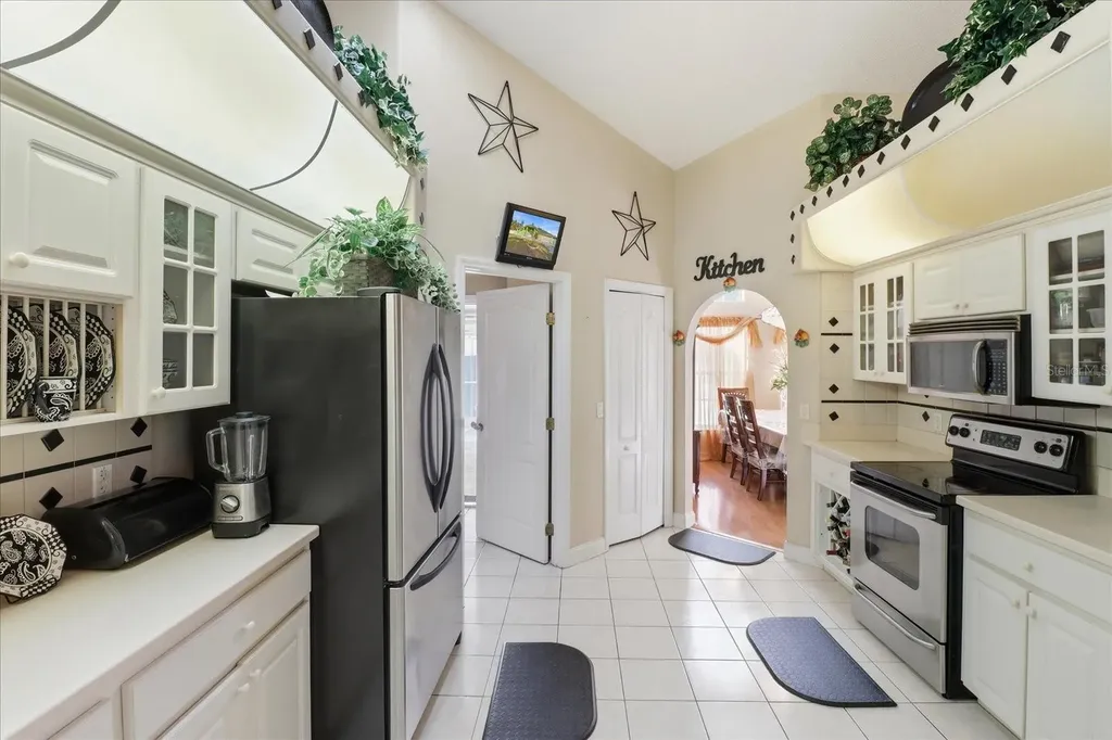 13061 SW 77th Avenue Ocala FL 34473