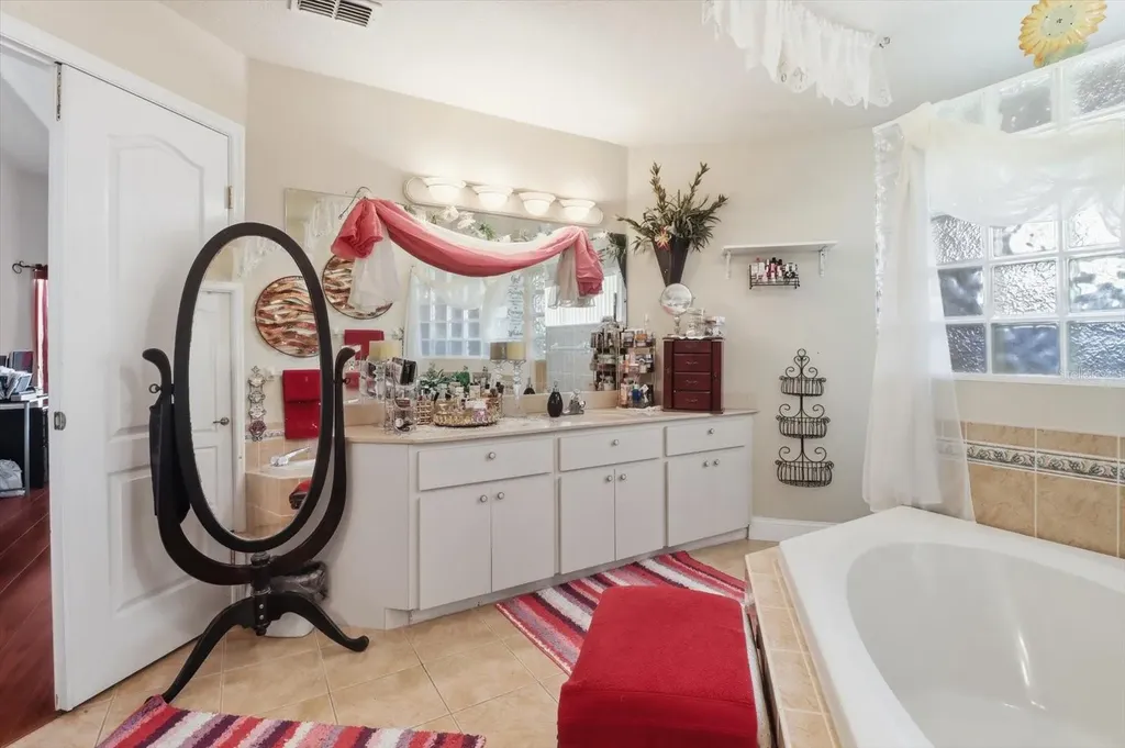 13061 SW 77th Avenue Ocala FL 34473