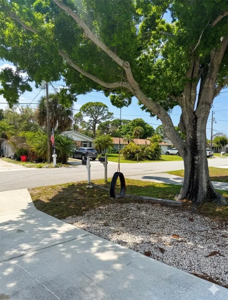 2343 Eugene Street Sarasota FL 34231