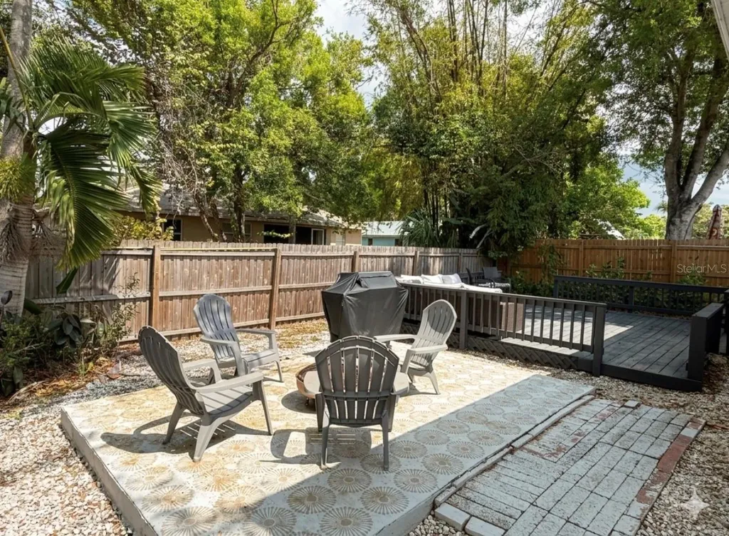2343 Eugene Street Sarasota FL 34231