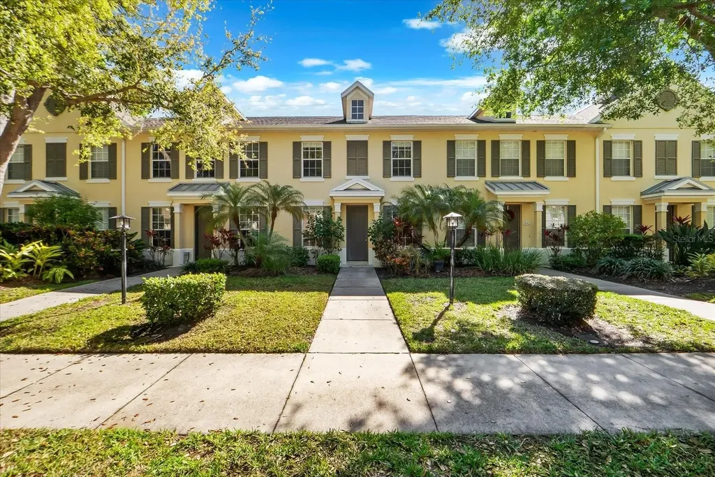 5637 Whitehead Street Bradenton FL 34203