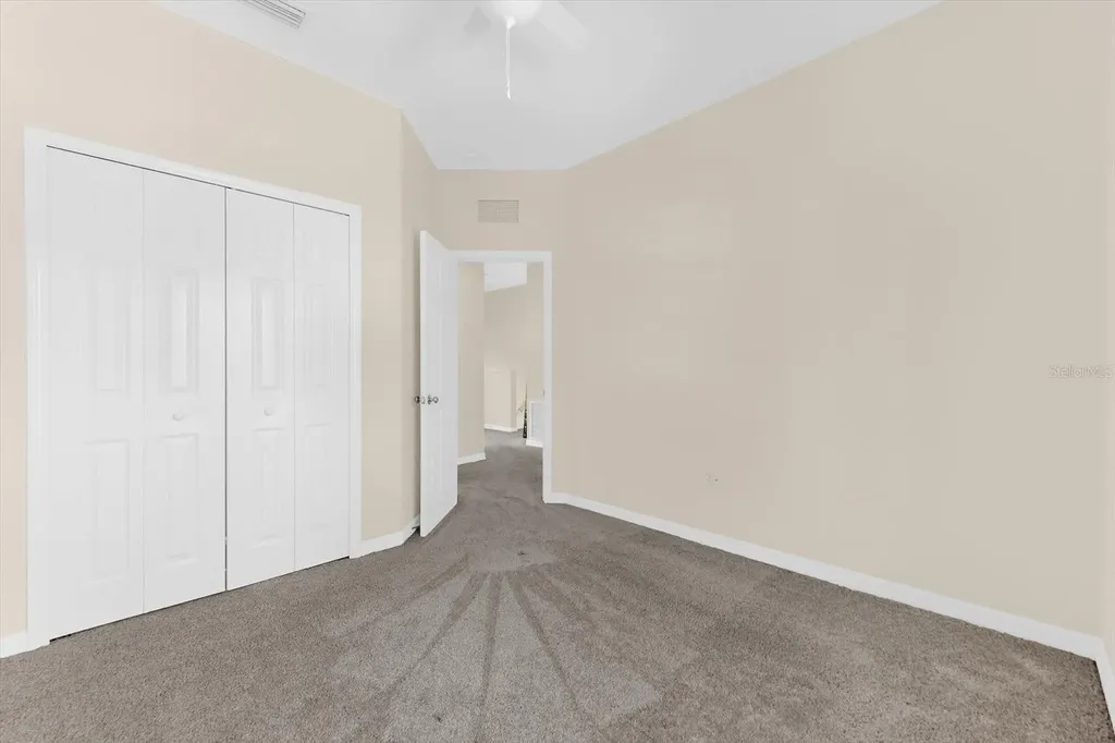 5637 Whitehead Street Bradenton FL 34203