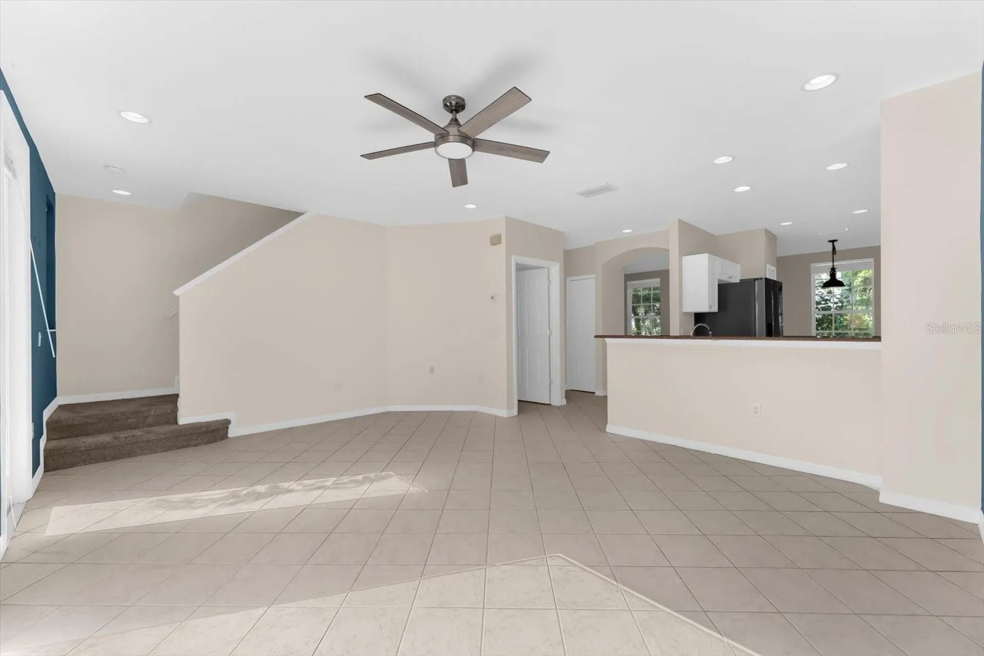 5637 Whitehead Street Bradenton FL 34203