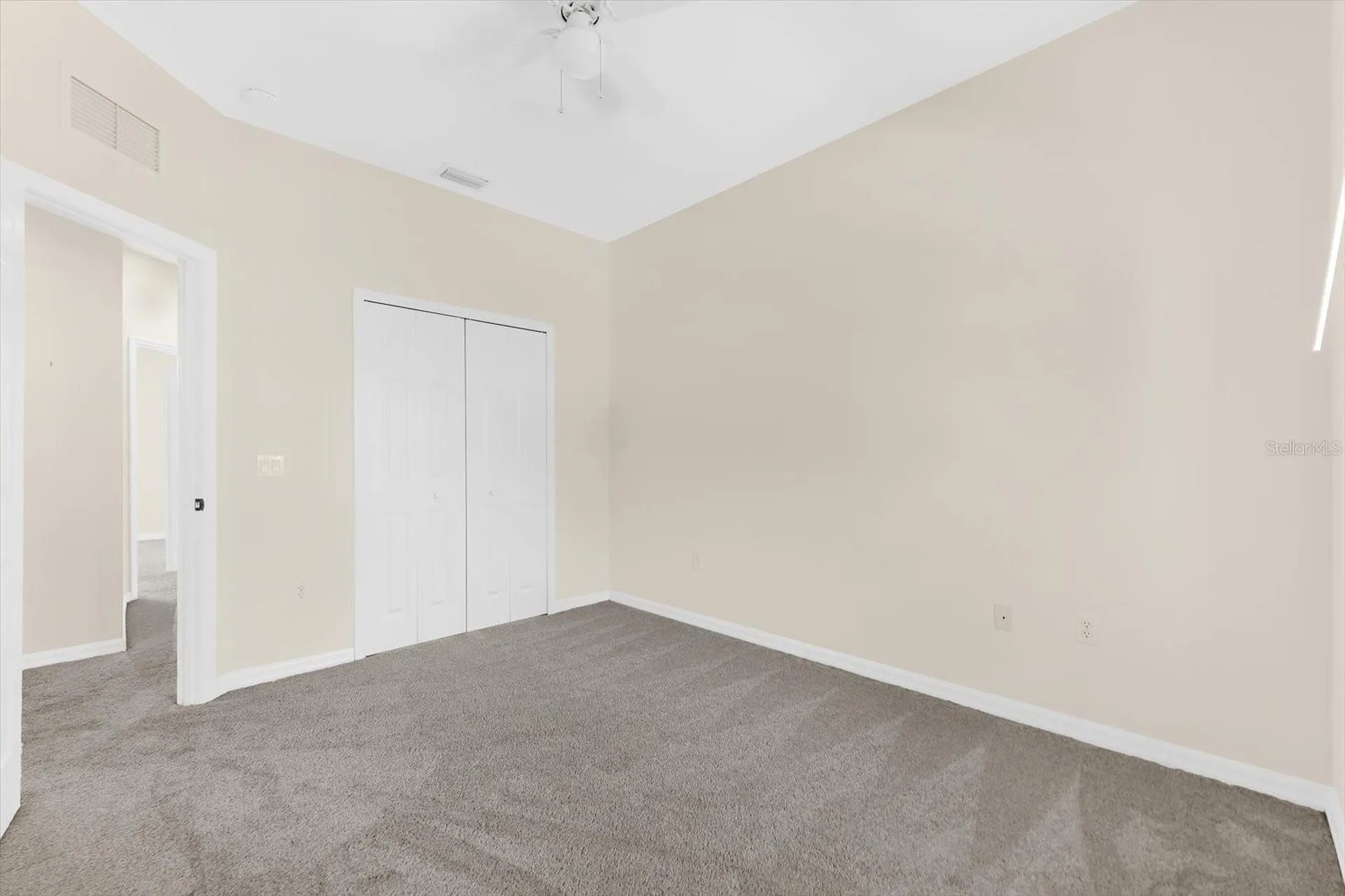 5637 Whitehead Street Bradenton FL 34203