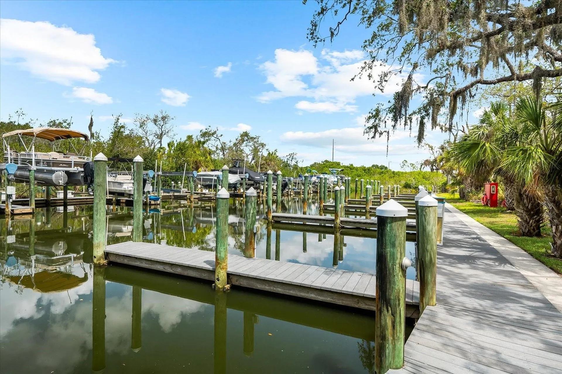 5637 Whitehead Street Bradenton FL 34203
