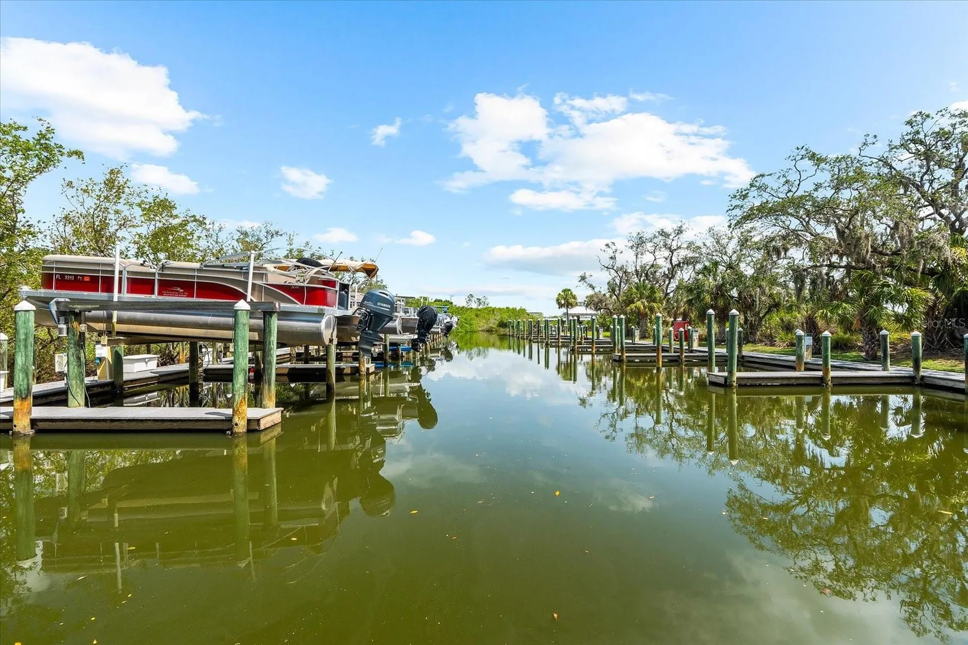 5637 Whitehead Street Bradenton FL 34203