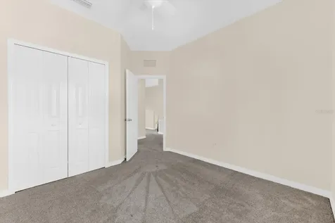5637 Whitehead Street Bradenton FL 34203