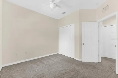 5637 Whitehead Street Bradenton FL 34203