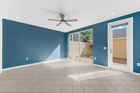5637 Whitehead Street Bradenton FL 34203