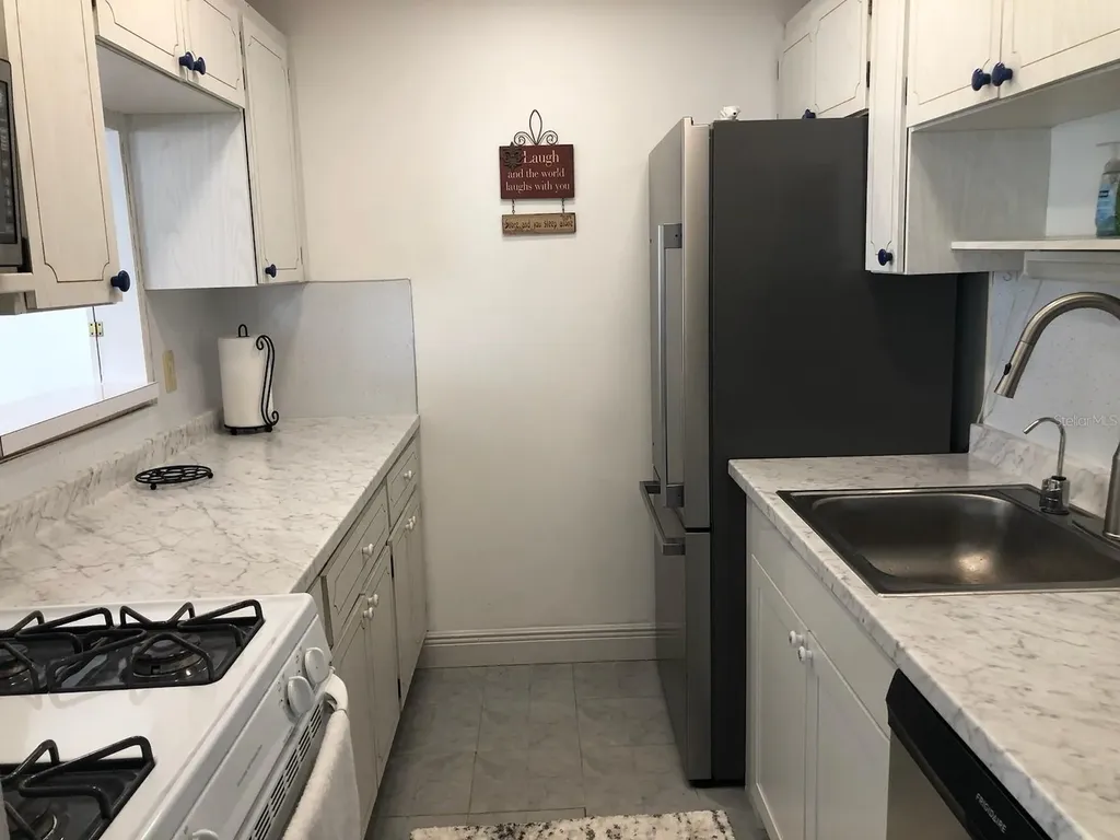 5925 Terrace Park Drive N St Petersburg FL 33709