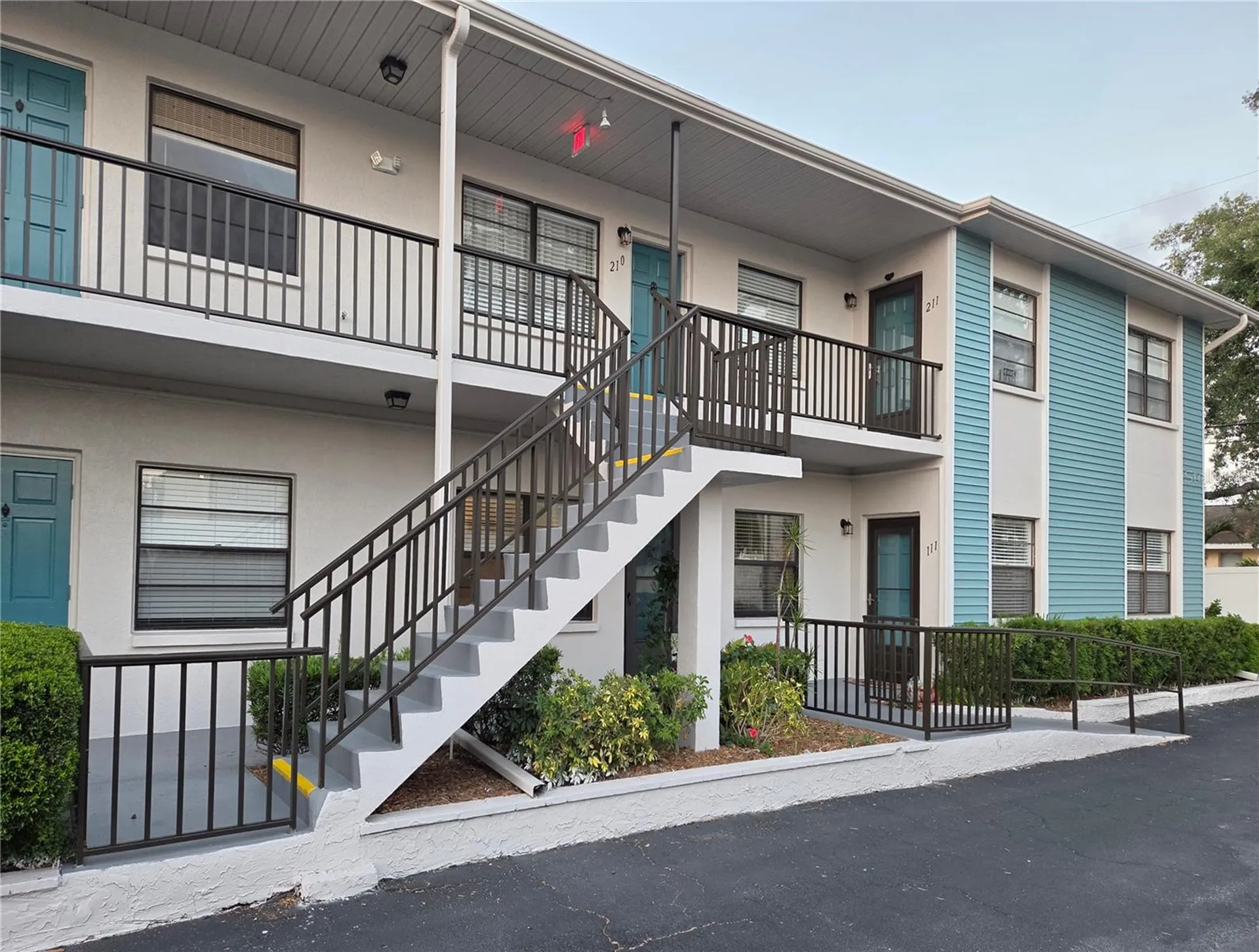 5925 Terrace Park Drive N St Petersburg FL 33709