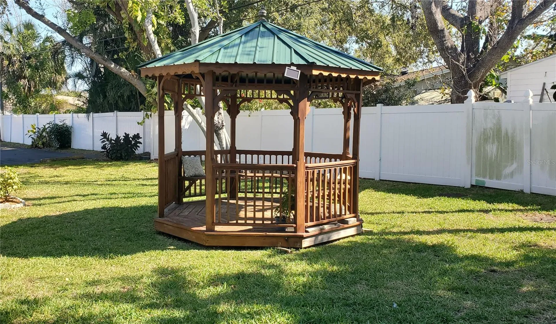 5925 Terrace Park Drive N St Petersburg FL 33709