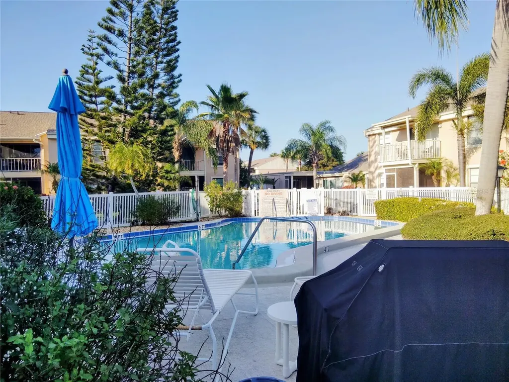 6328 7th Avenue W Bradenton FL 34209