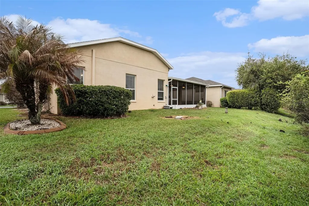 9916 Cleghorn Drive San Antonio FL 33576