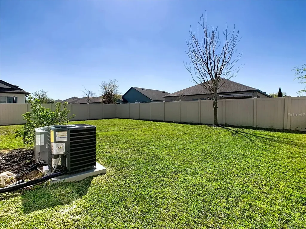 1285 Hilltop Place St Cloud FL 34772
