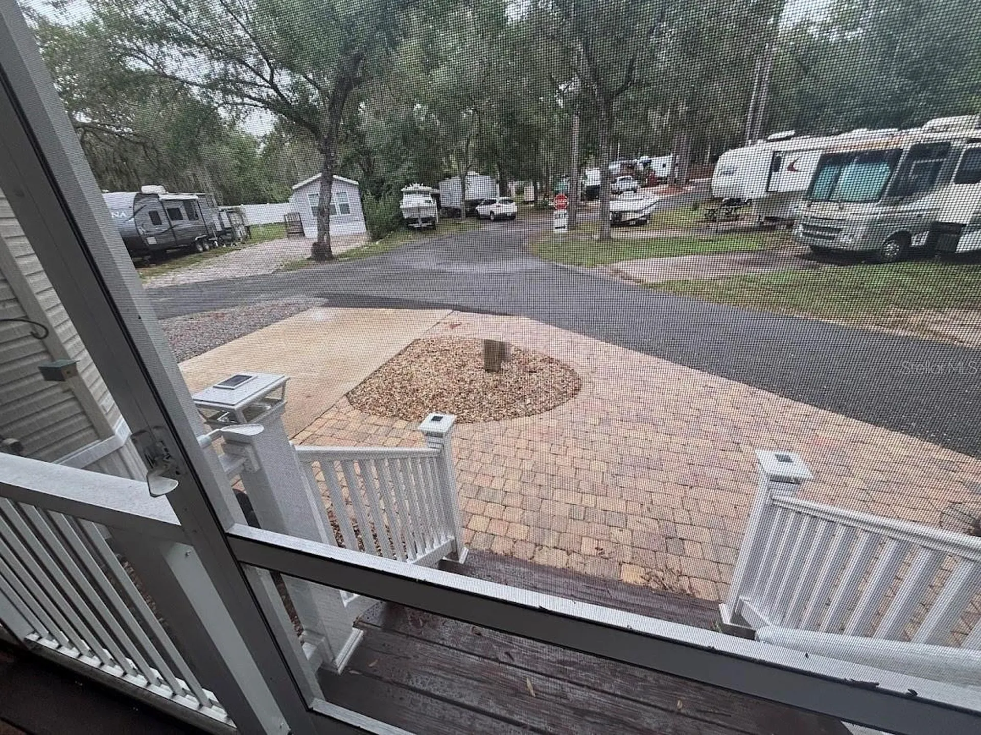 25235 NE 143rd Place Salt Springs FL 32134