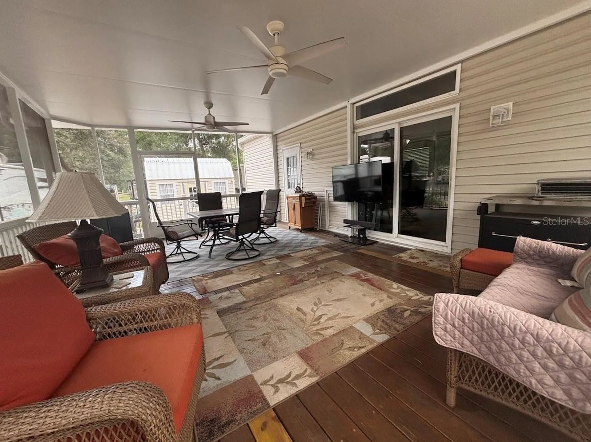 25235 NE 143rd Place Salt Springs FL 32134