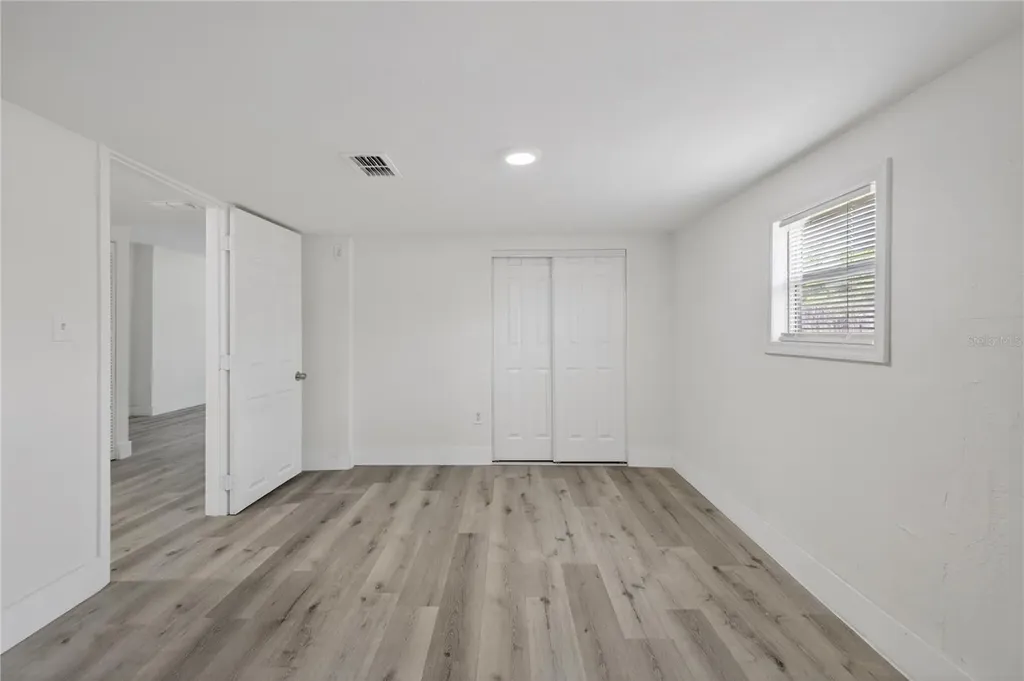 8711 N Boulevard Street Tampa FL 33604