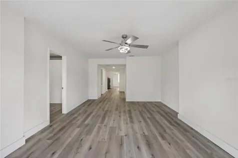 8711 N Boulevard Street Tampa FL 33604