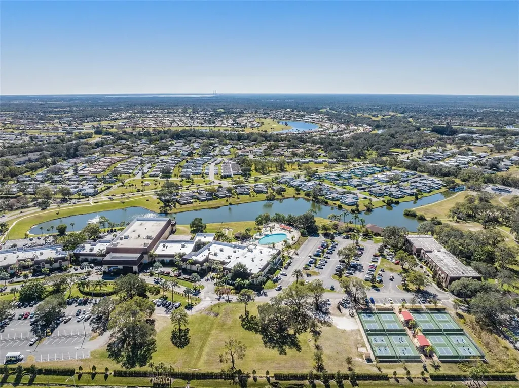 920 Villeroy Greens Drive Sun City Center FL 33573