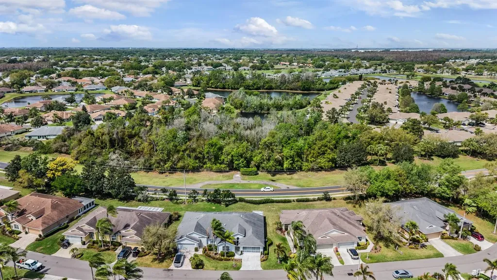 920 Villeroy Greens Drive Sun City Center FL 33573