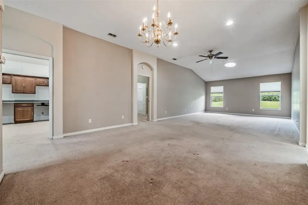 920 Villeroy Greens Drive Sun City Center FL 33573