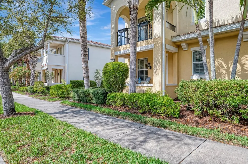 1585 Dorgali Drive Sarasota FL 34238