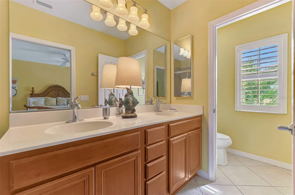 1585 Dorgali Drive Sarasota FL 34238
