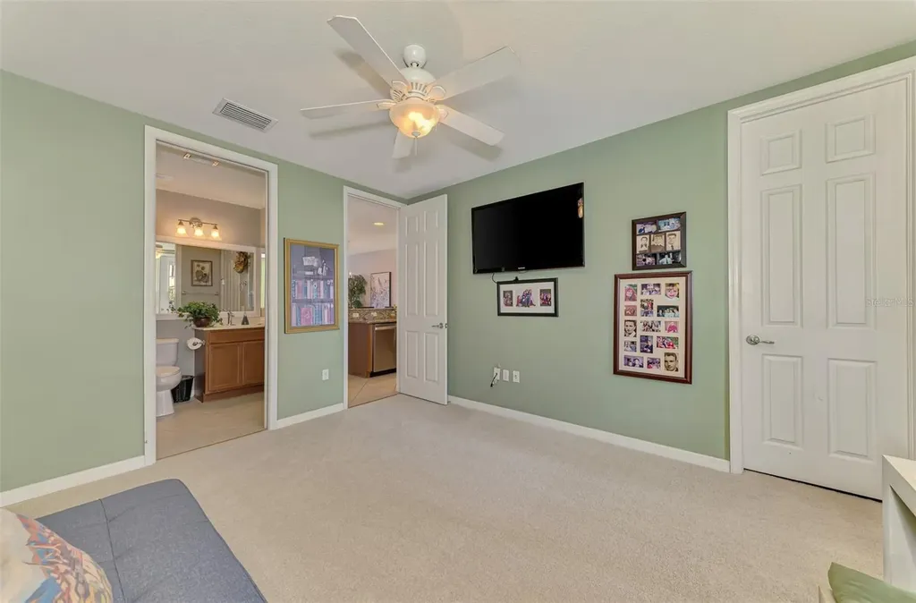 1585 Dorgali Drive Sarasota FL 34238
