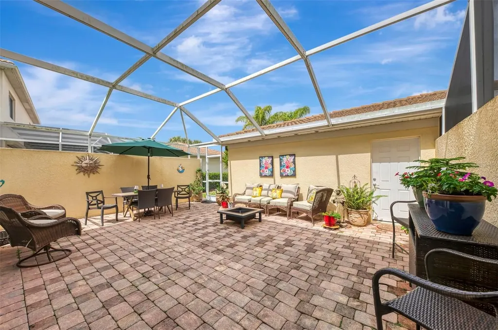 1585 Dorgali Drive Sarasota FL 34238