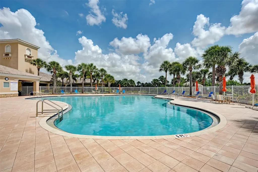 1585 Dorgali Drive Sarasota FL 34238