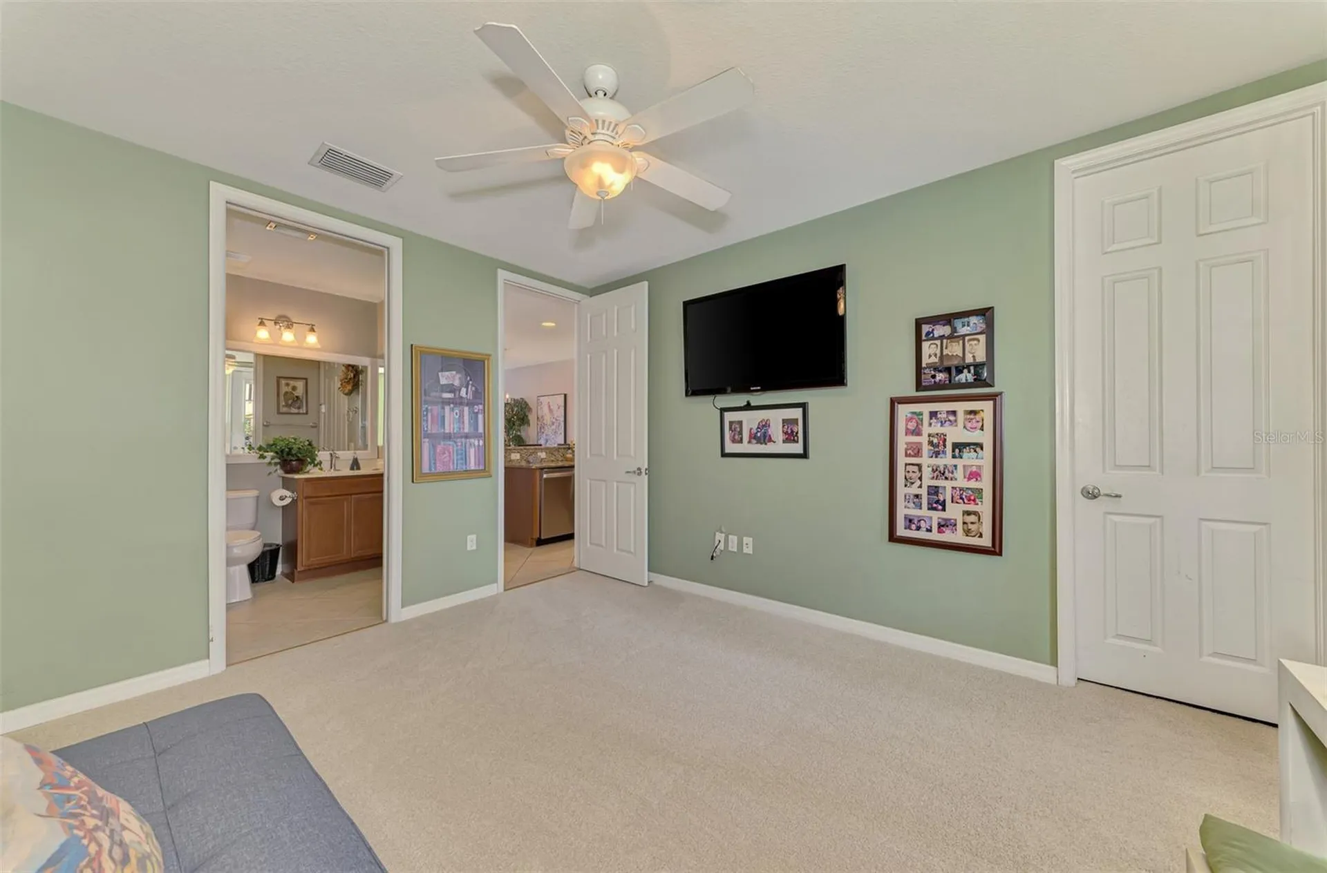 1585 Dorgali Drive Sarasota FL 34238