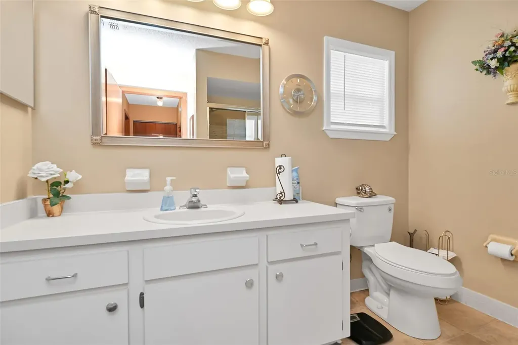 11055 SW 77th Court Ocala FL 34476