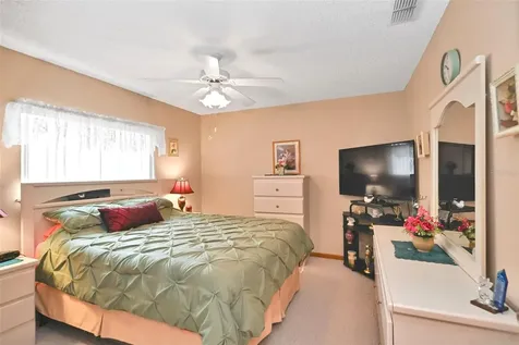 11055 SW 77th Court Ocala FL 34476