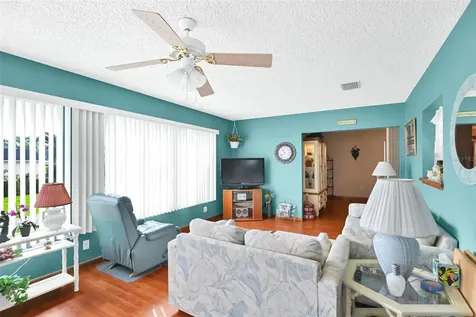 11055 SW 77th Court Ocala FL 34476