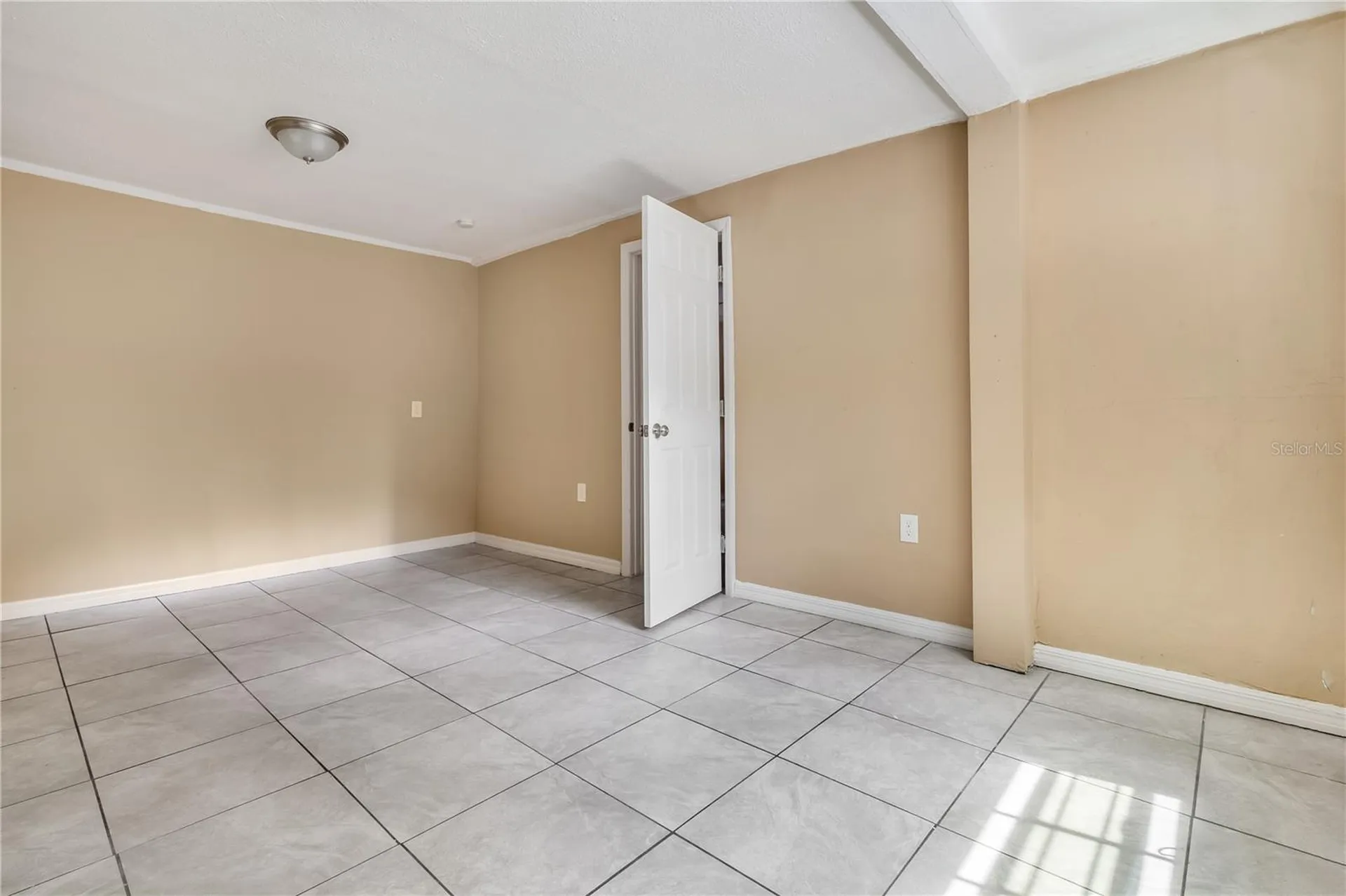 418 E Amelia Avenue Tampa FL 33602