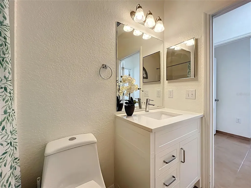 837 Grand Regency Point Altamonte Springs FL 32714